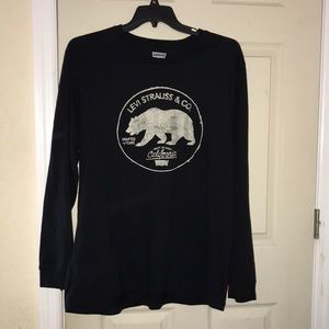 Levi long sleeve shirt